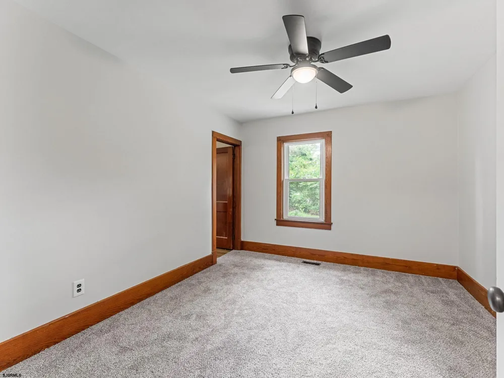462 Main Street Vineland, NJ 08360