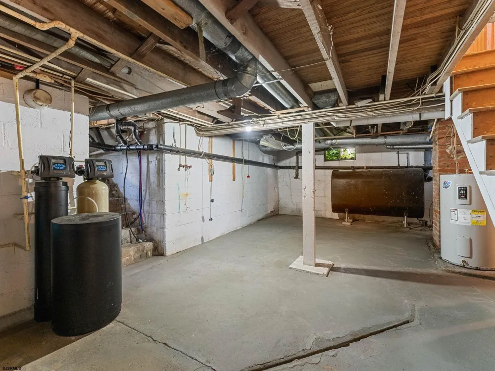 462 Main Street Vineland, NJ 08360