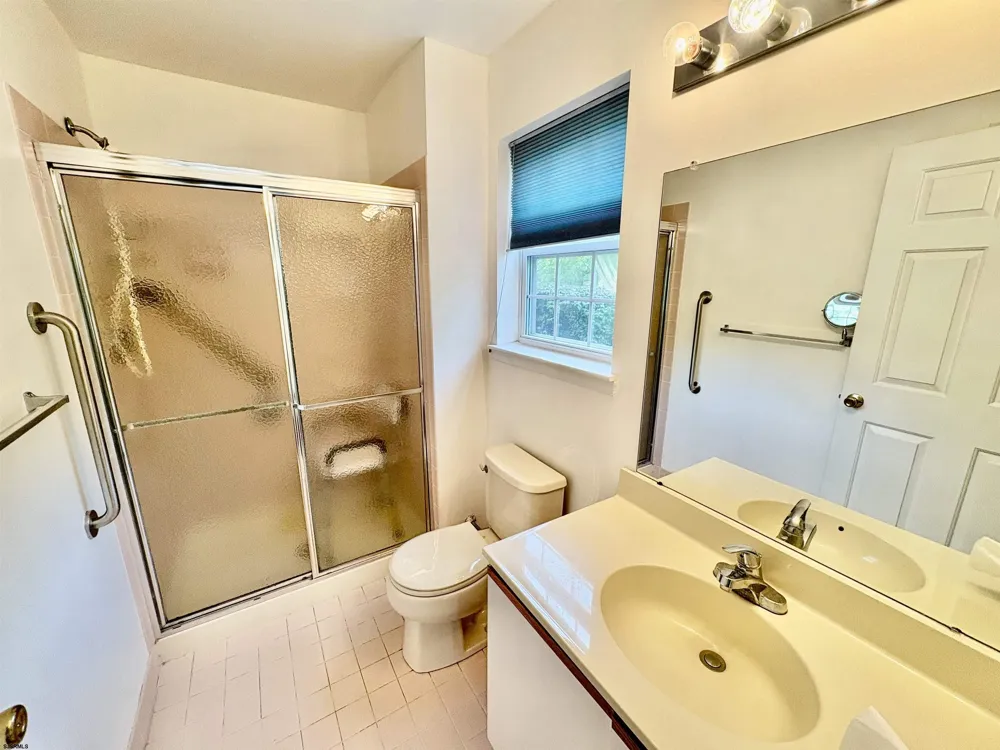 550 Central Avenue Linwood, NJ 08221