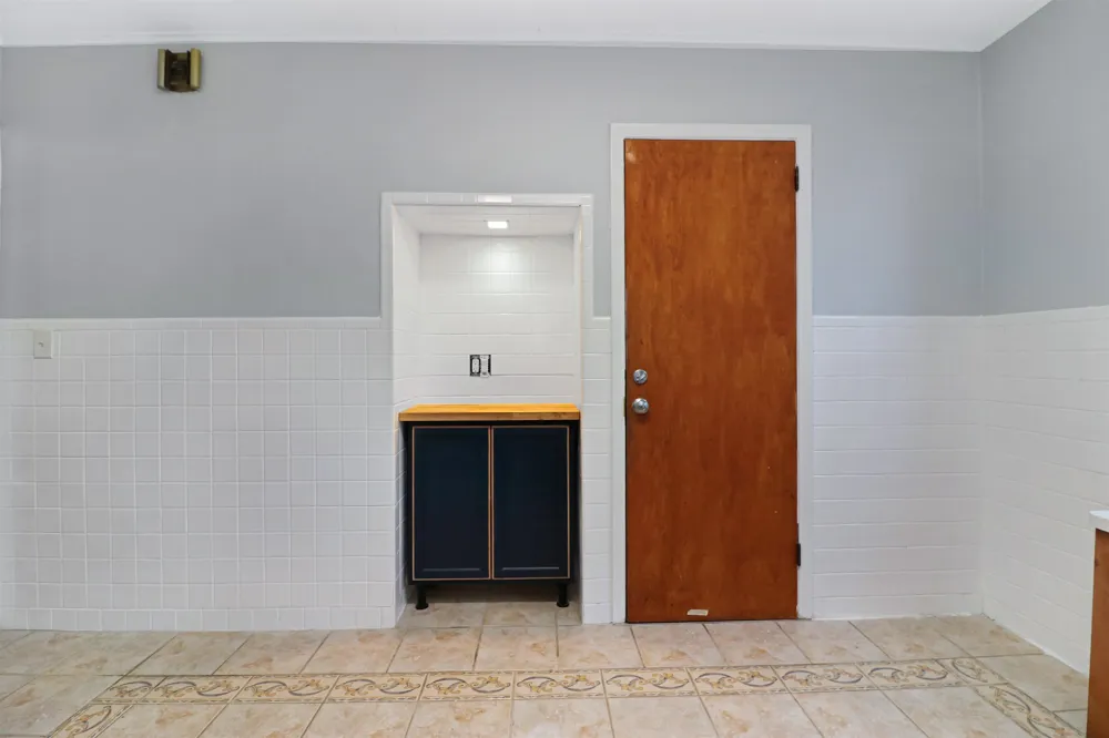 304 24TH ST Union City, NJ 07087