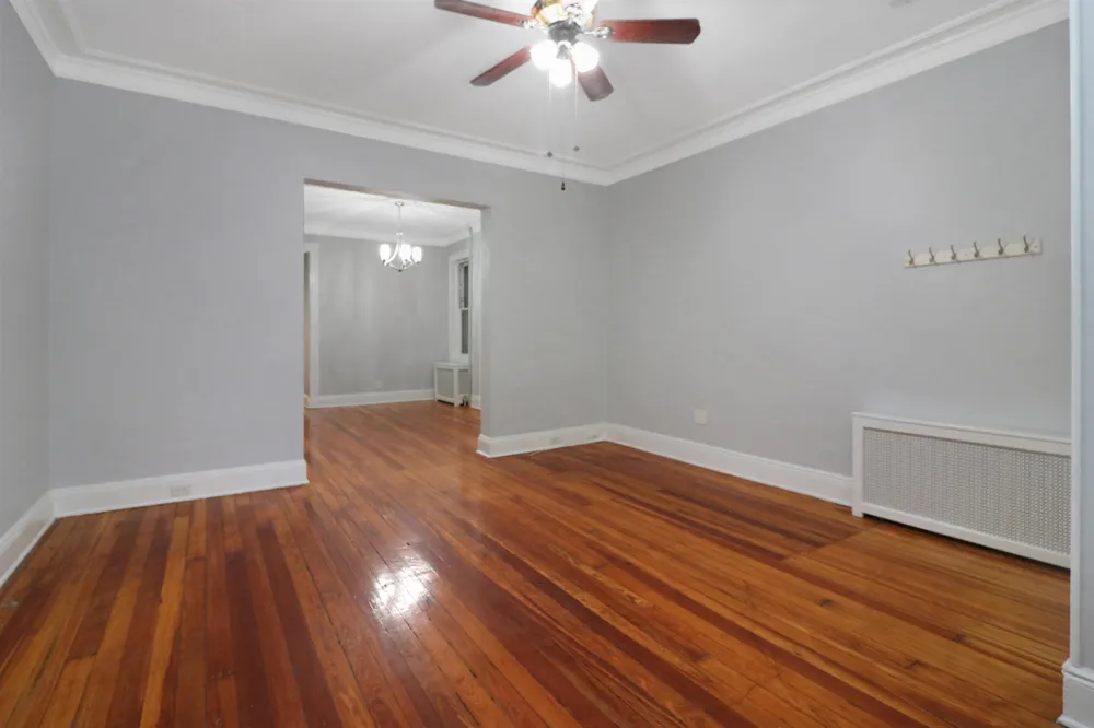 304 24TH ST Union City, NJ 07087