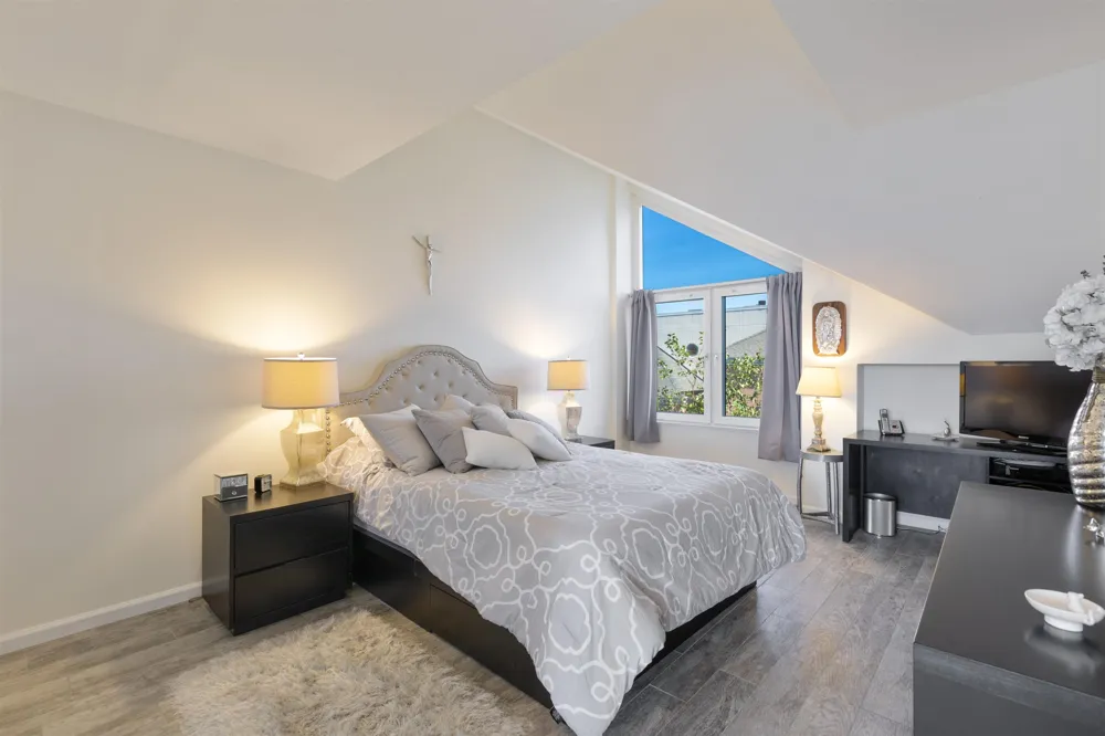 600 HARBOR BLVD Weehawken, NJ 07086