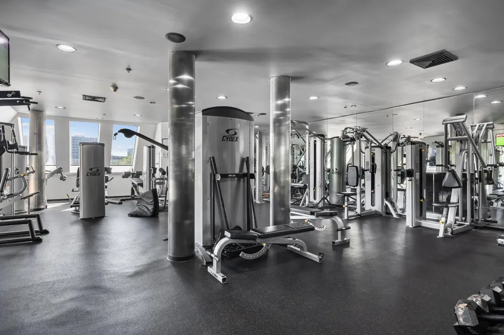 600 HARBOR BLVD Weehawken, NJ 07086