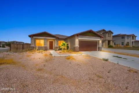2437 Lugar Hermoso Court