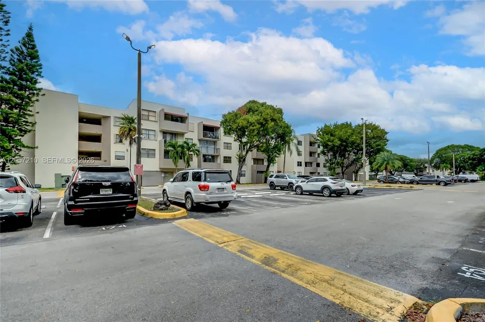 8000 SW 149th Ave #A308 Miami, FL 33193
