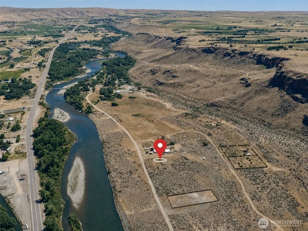 322 Lake Naches Road Naches, WA 98937