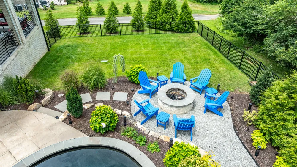 1012 Keeneland Dr Gallatin, TN 37066