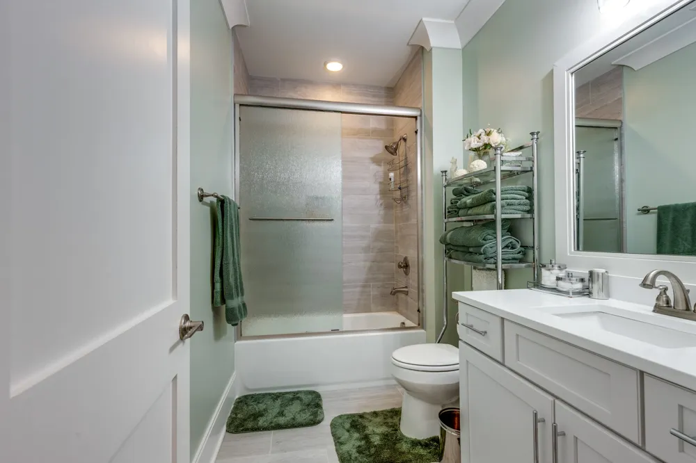 1012 Keeneland Dr Gallatin, TN 37066