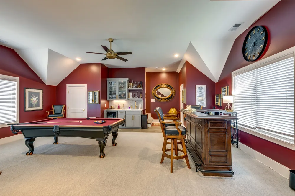1012 Keeneland Dr Gallatin, TN 37066