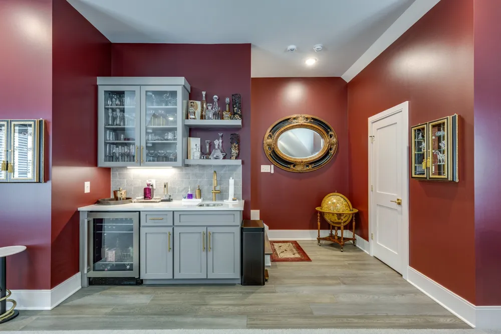 1012 Keeneland Dr Gallatin, TN 37066