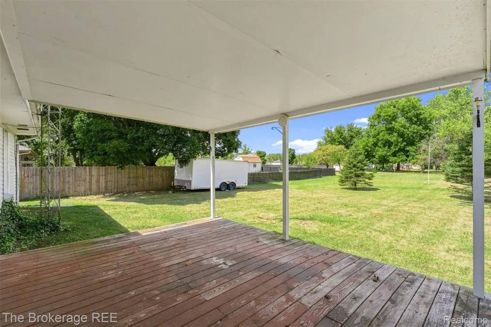 1049 E Hill Road Grand Blanc Charter Township, MI 48439
