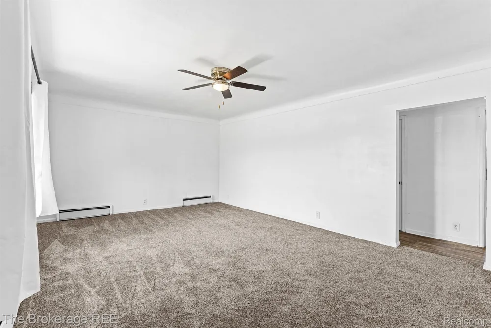 1049 E Hill Road Grand Blanc Charter Township, MI 48439