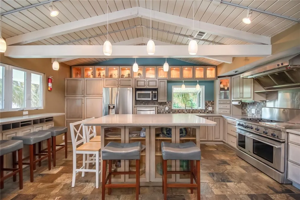 3 SE OCALE WAY Summerfield, FL 34491