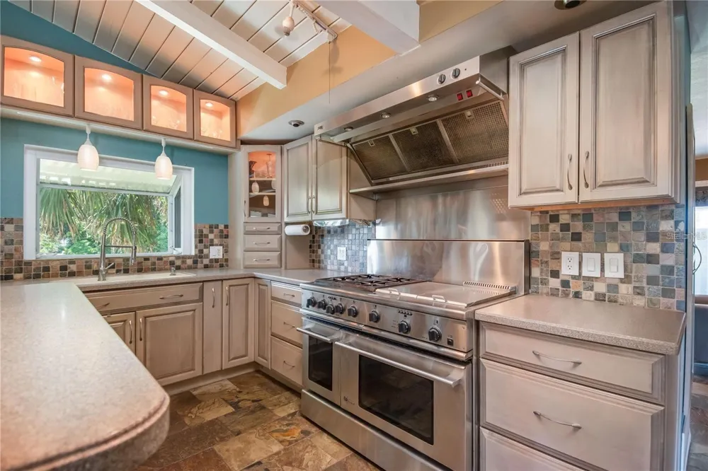 3 SE OCALE WAY Summerfield, FL 34491