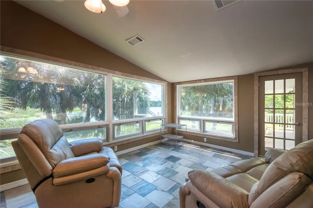 3 SE OCALE WAY Summerfield, FL 34491