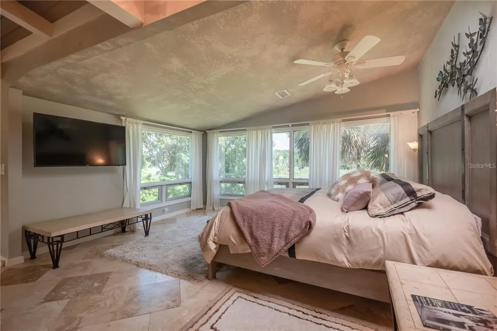 3 SE OCALE WAY Summerfield, FL 34491