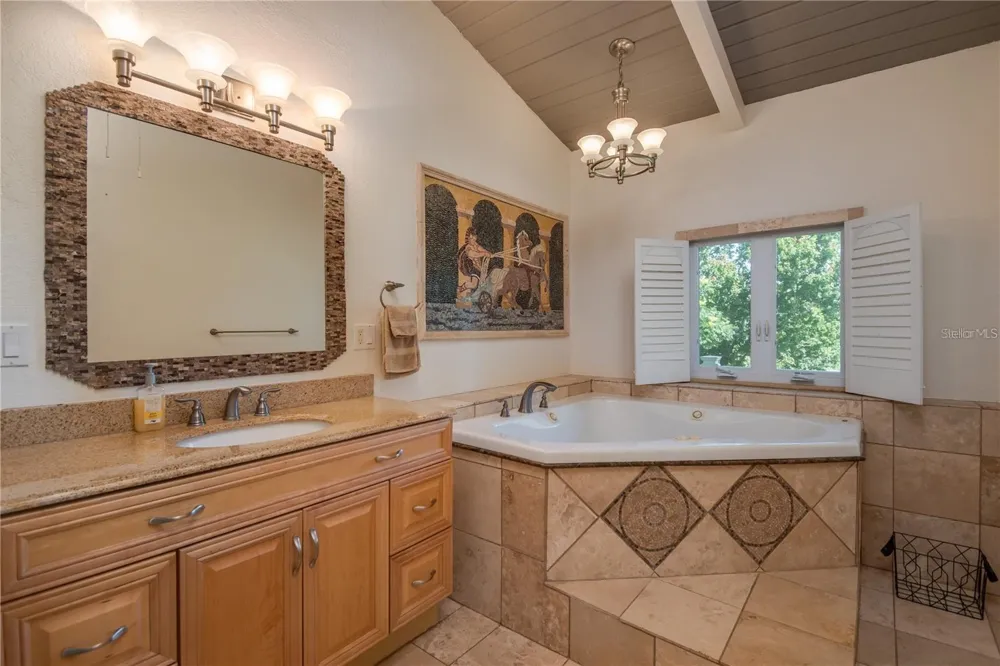 3 SE OCALE WAY Summerfield, FL 34491