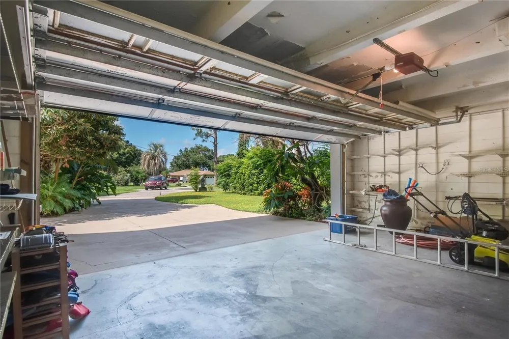 3 SE OCALE WAY Summerfield, FL 34491