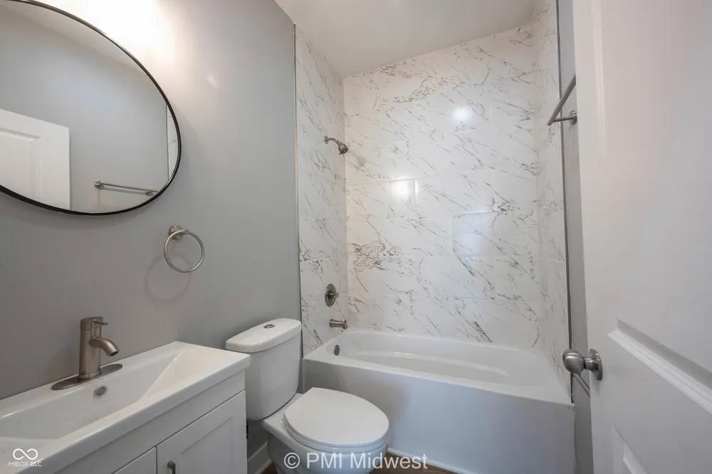 1236 W 18th Street #A Indianapolis, IN 46202