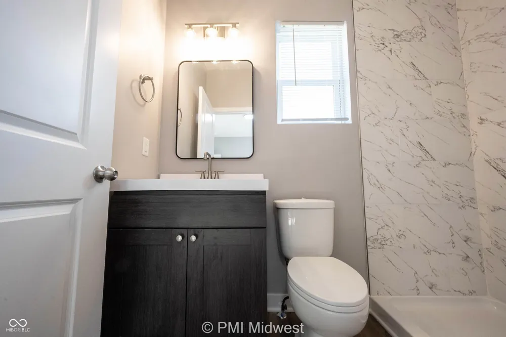 1236 W 18th Street #A Indianapolis, IN 46202