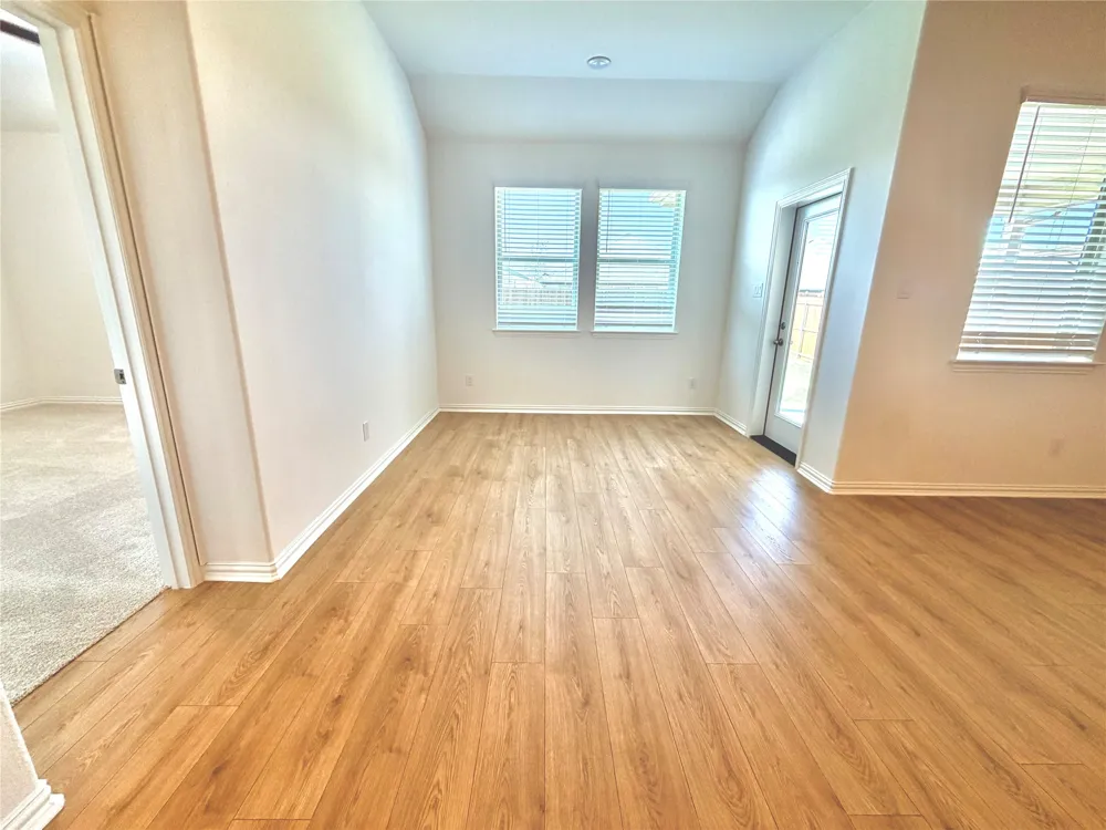 1609 Gulin Royse City, TX 75189
