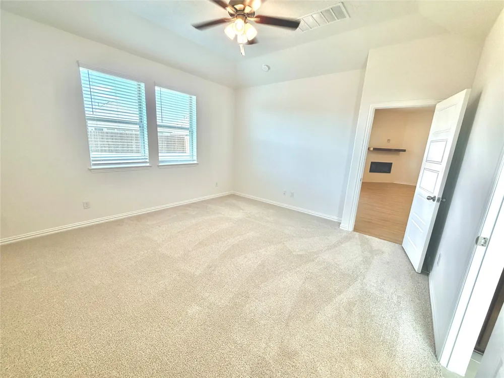 1609 Gulin Royse City, TX 75189