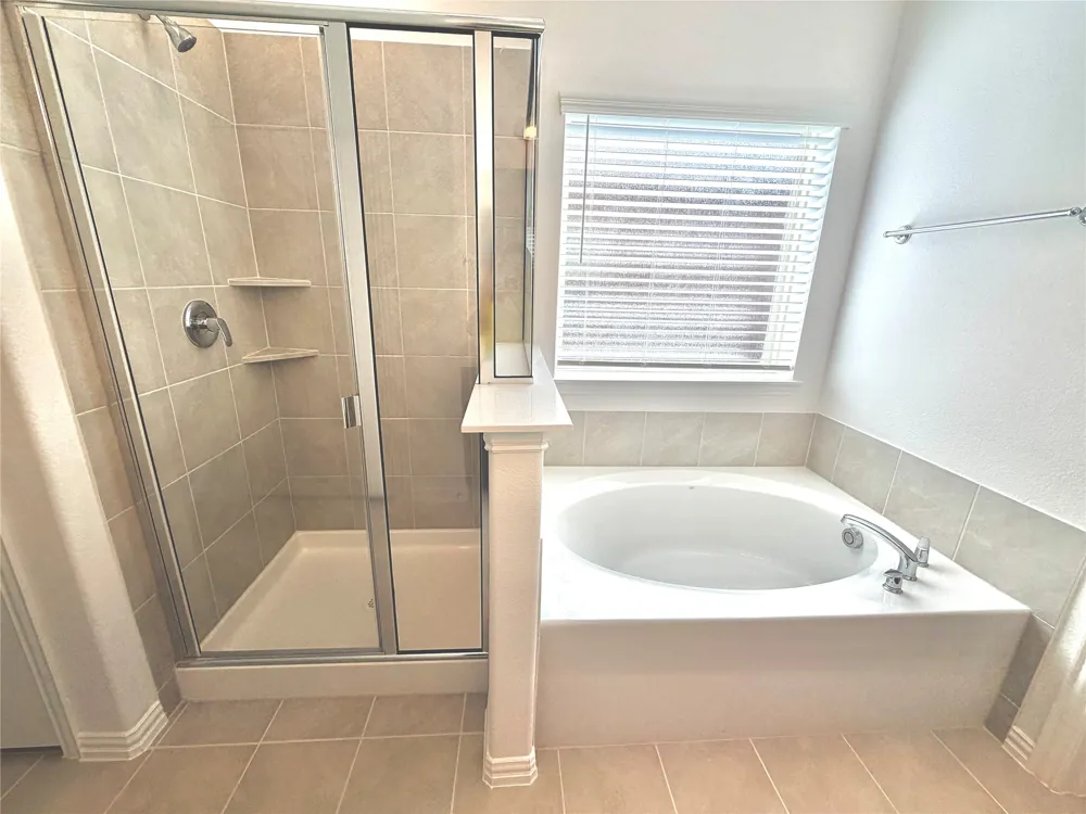 1609 Gulin Royse City, TX 75189