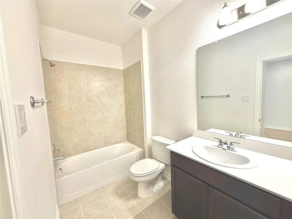 1609 Gulin Royse City, TX 75189