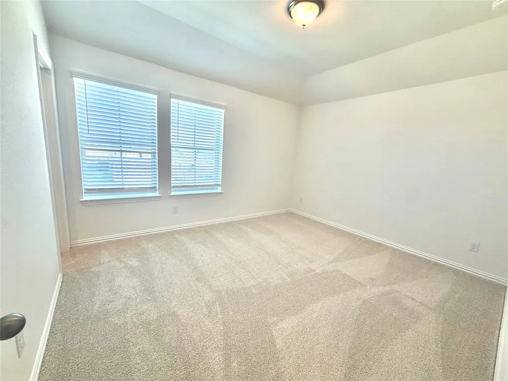 1609 Gulin Royse City, TX 75189