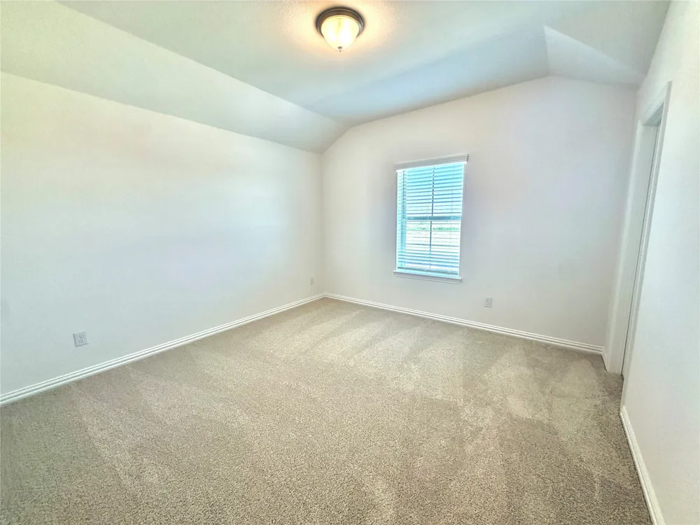 1609 Gulin Royse City, TX 75189