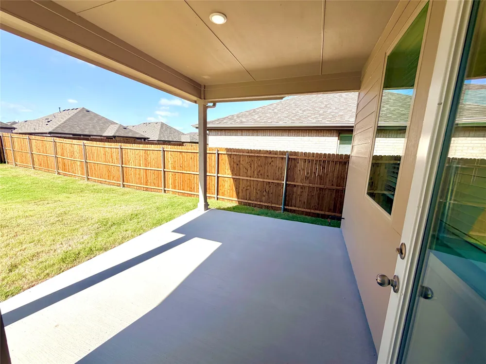 1609 Gulin Royse City, TX 75189