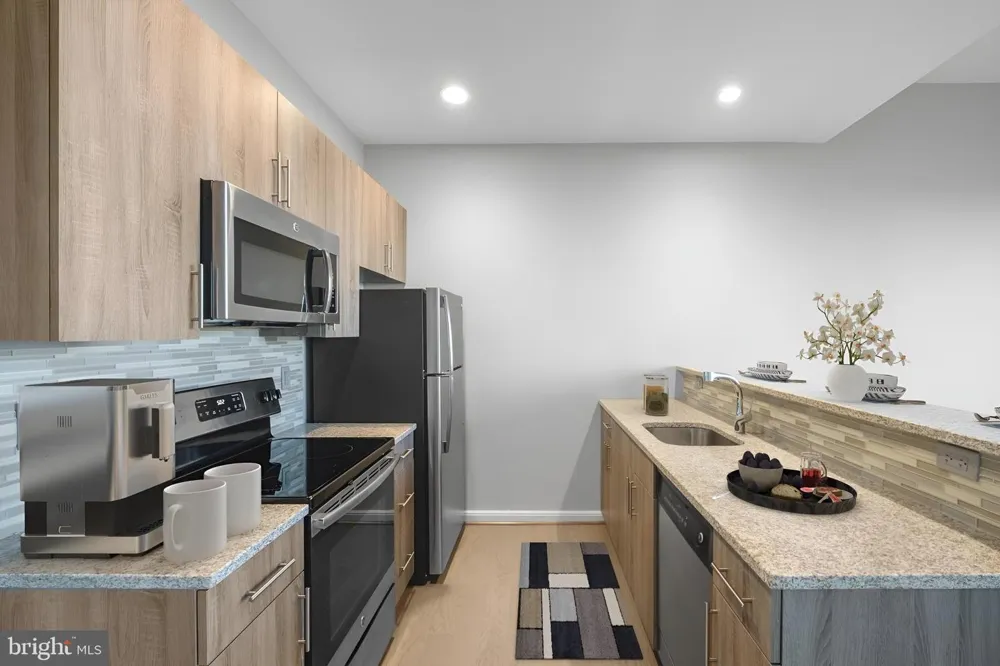 200 16TH STREET #1805 Philadelphia, PA 19102