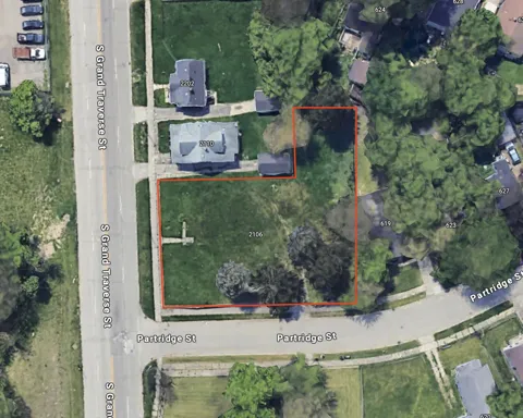 2106 S Grand Traverse Street