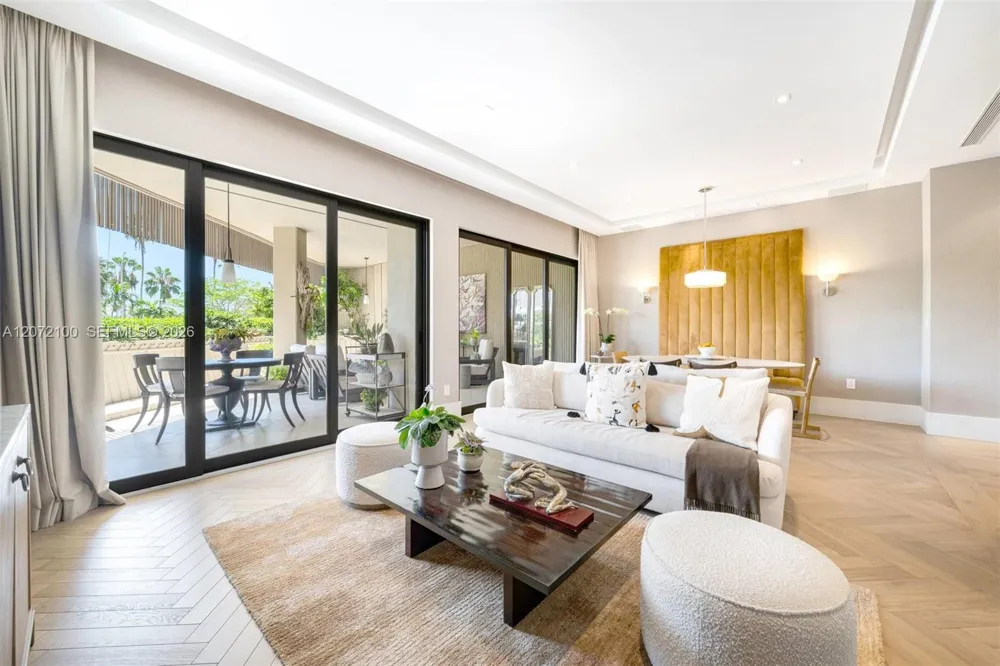 2901 S Bayshore Drive #1B Miami, FL 33133