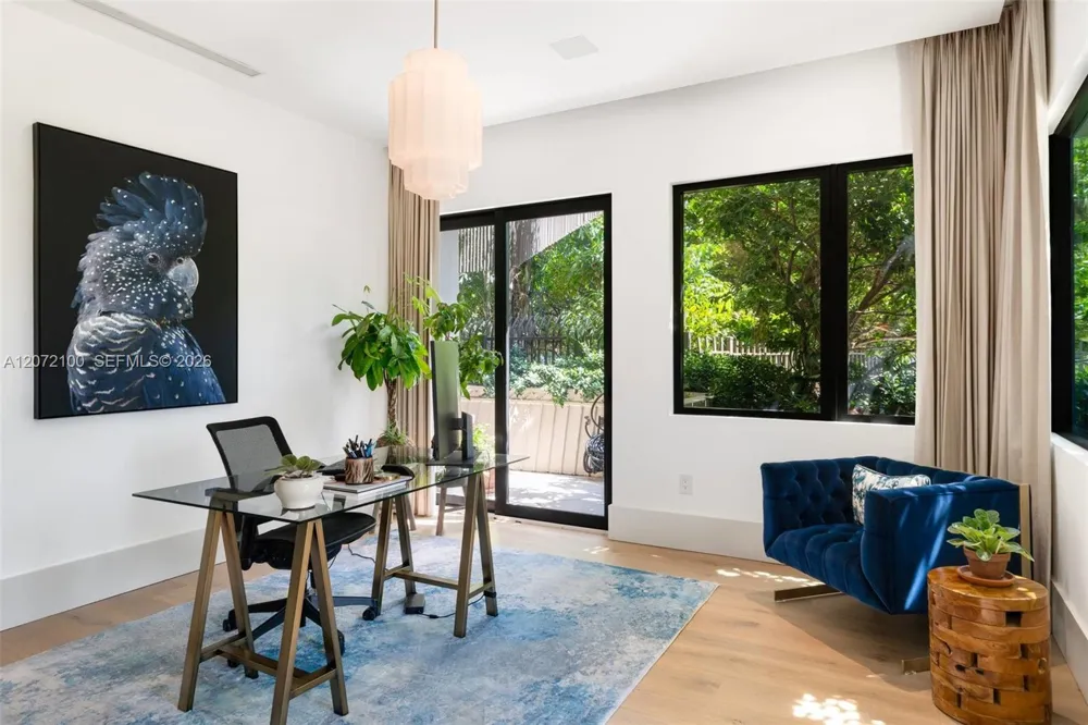 2901 S Bayshore Drive #1B Miami, FL 33133
