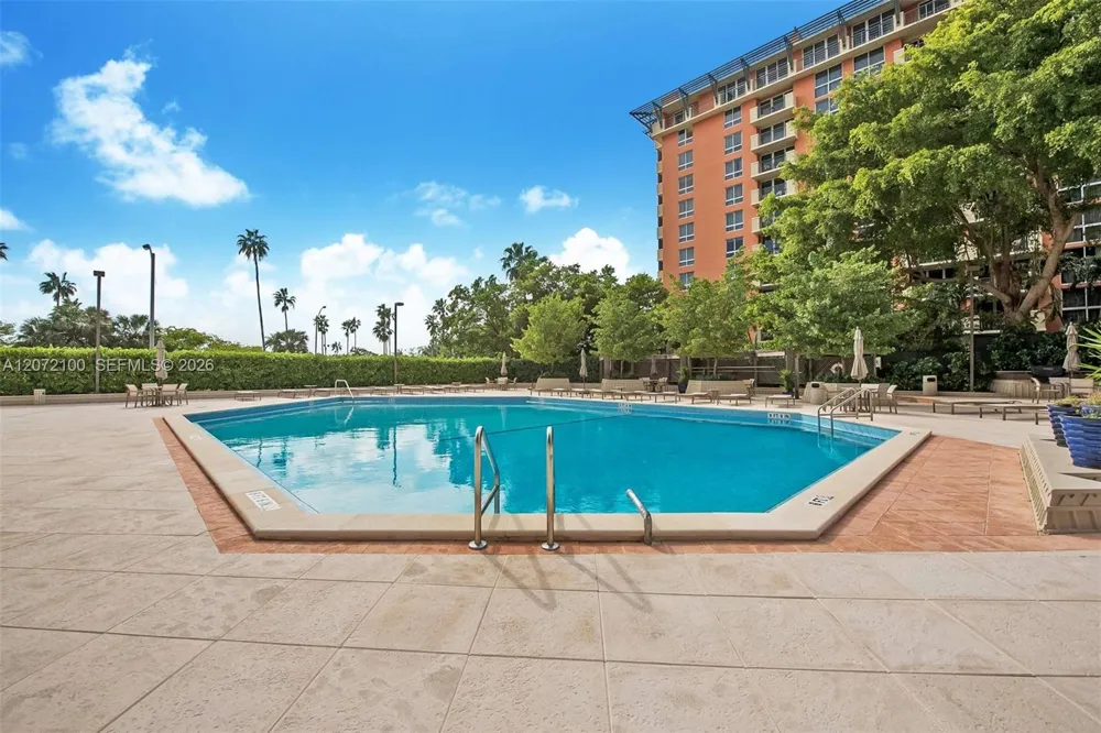 2901 S Bayshore Drive #1B Miami, FL 33133