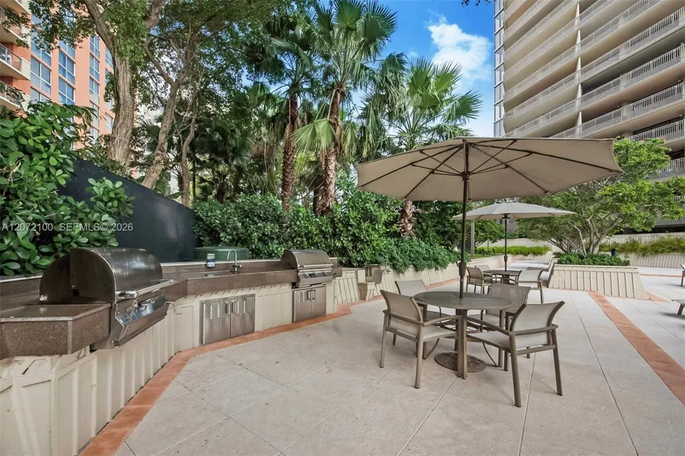 2901 S Bayshore Drive #1B Miami, FL 33133
