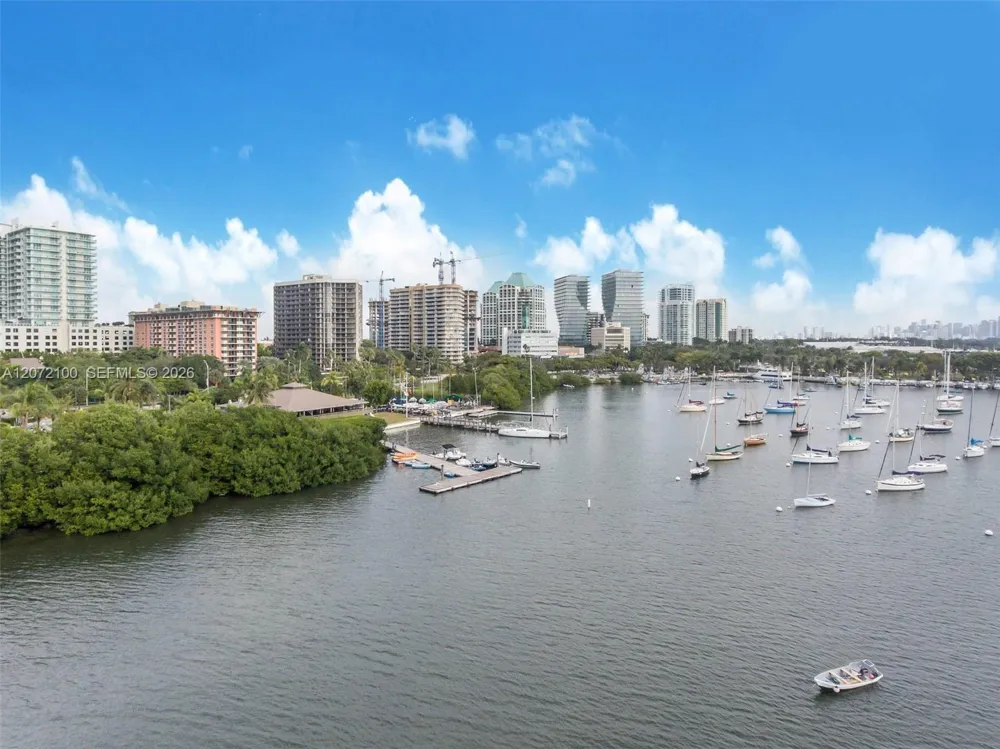 2901 S Bayshore Drive #1B Miami, FL 33133