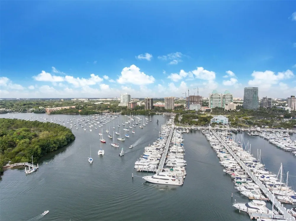 2901 S Bayshore Drive #1B Miami, FL 33133