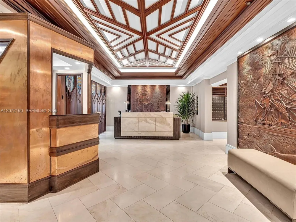 2901 S Bayshore Drive #1B Miami, FL 33133