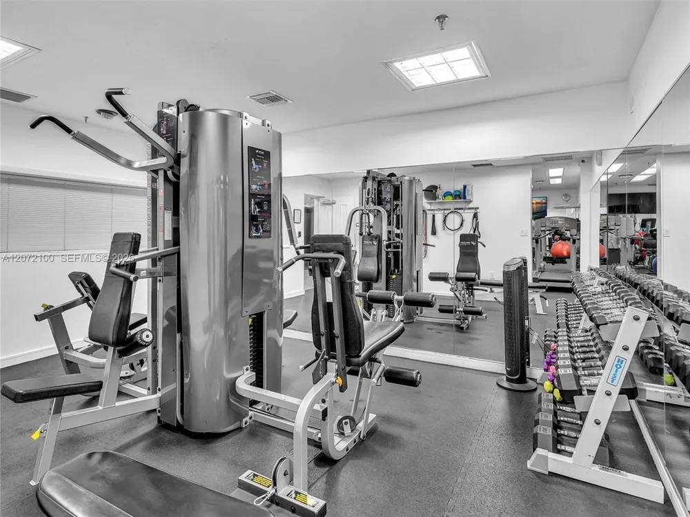 2901 S Bayshore Drive #1B Miami, FL 33133