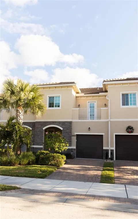 6264 SE Portofino Cir