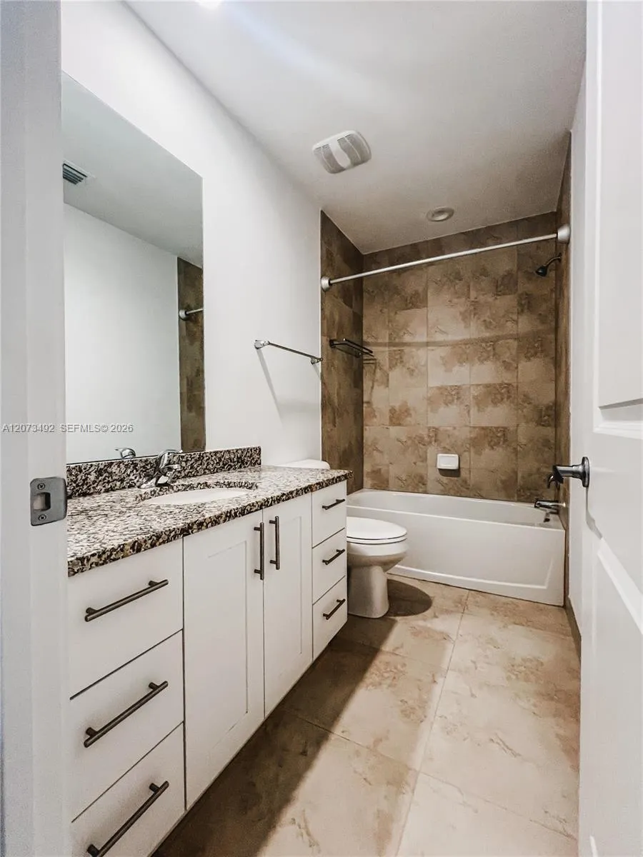 6264 SE Portofino Cir Hobe Sound, FL 33455