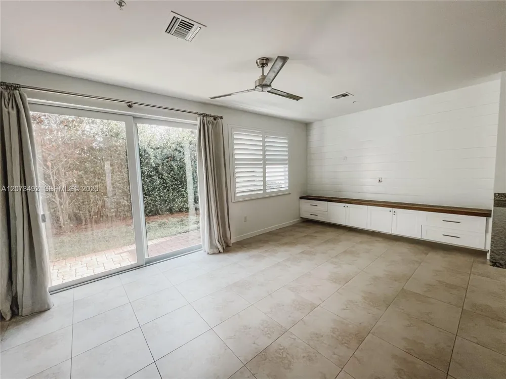 6264 SE Portofino Cir Hobe Sound, FL 33455