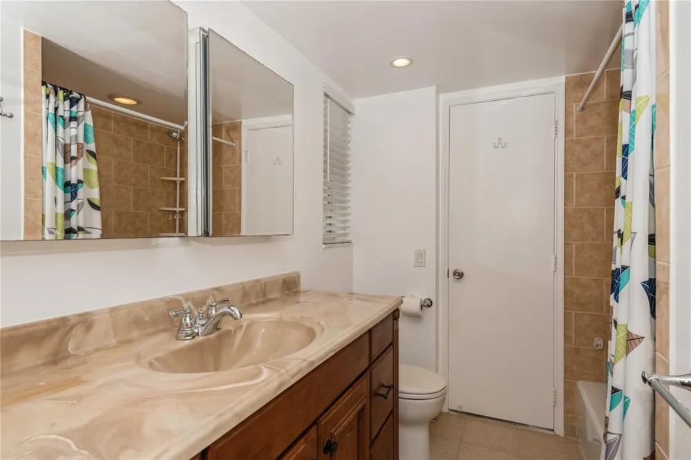 720 ORTON AVENUE #306 Fort Lauderdale, FL 33304