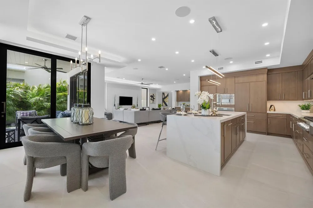 731 SE 4TH AVENUE Delray Beach, FL 33483