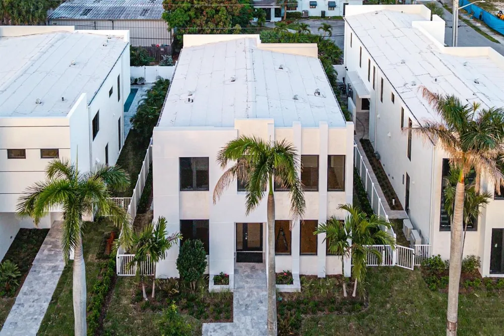 731 SE 4TH AVENUE Delray Beach, FL 33483