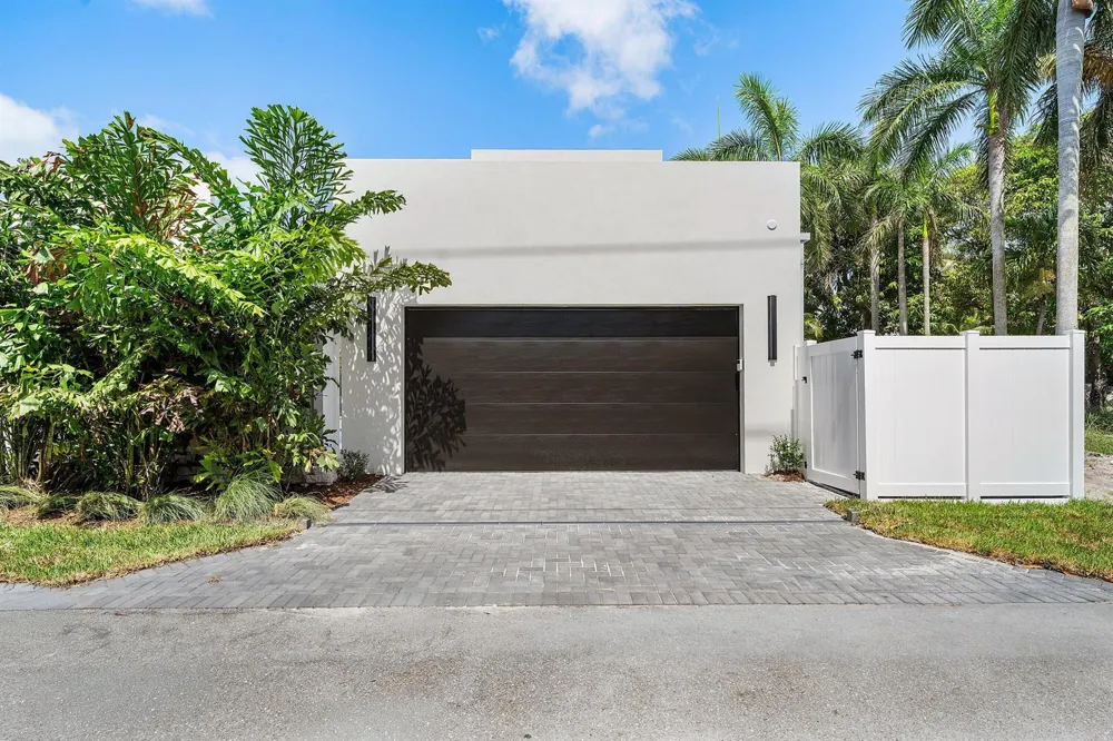 731 SE 4TH AVENUE Delray Beach, FL 33483