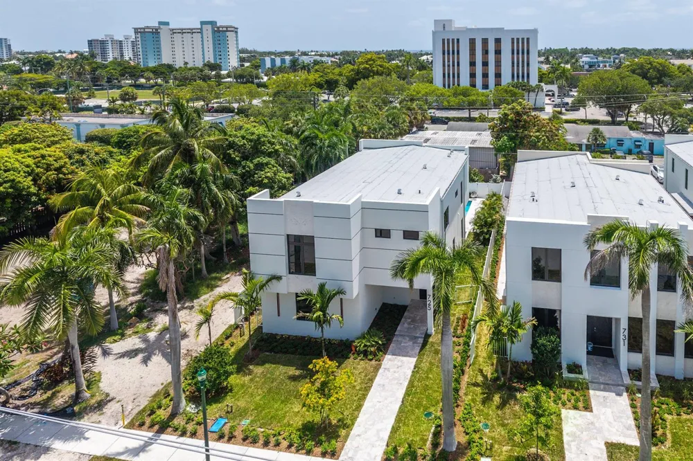 731 SE 4TH AVENUE Delray Beach, FL 33483