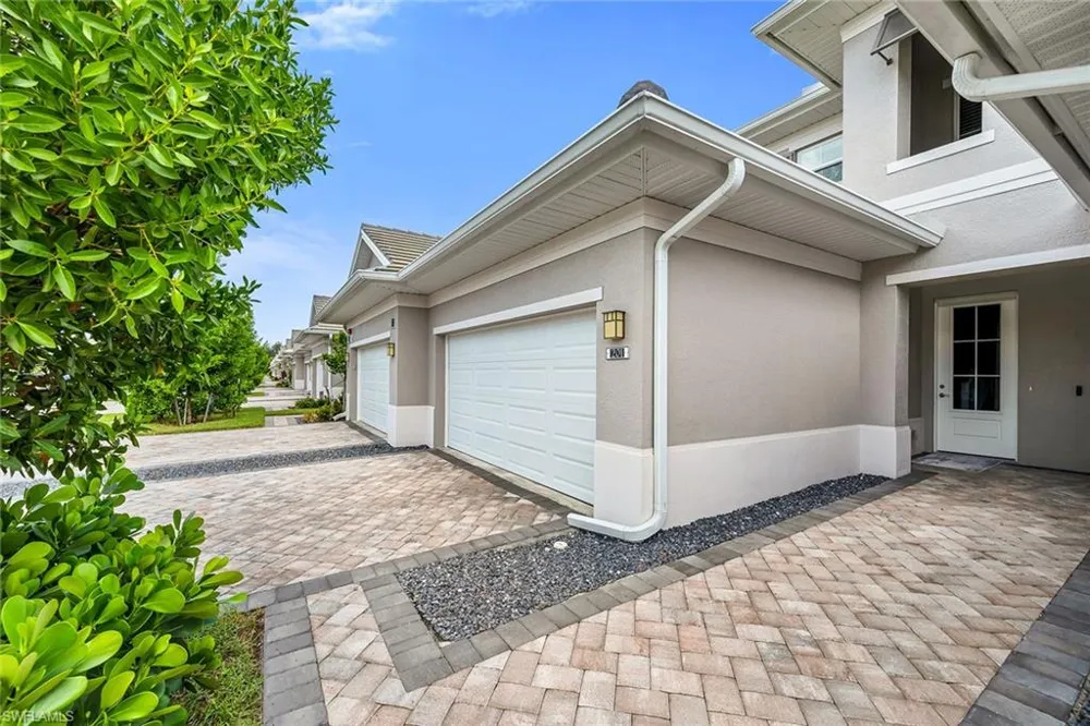 233 Indies Drive E #201 Naples, FL 34114